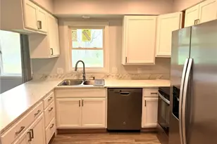 4088 Lynwood, Kent, OH 44240 - Photo 8