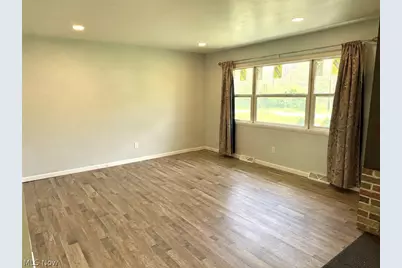 4088 Lynwood, Kent, OH 44240 - Photo 4