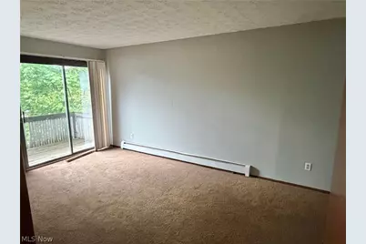 269 2nd Street NE #8, Barberton, OH 44203 - Photo 4