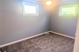 495 W Texas Ave, Sebring, OH 44672 - Photo 8