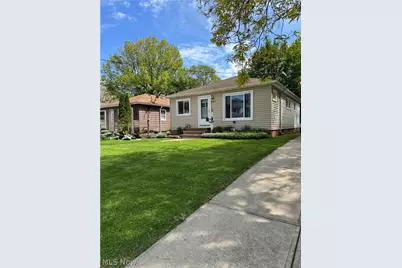 2923 Lucerne Avenue, Parma, OH 44134 - Photo 2