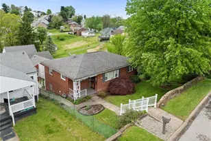 104 Paul Ave, Weirton, WV 26062 - Photo 4