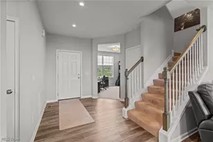 325 Denali Ct, Macedonia, OH 44056 - Photo 2
