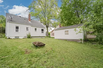 106 E Dresden Avenue, Akron, OH 44301 - Photo 22
