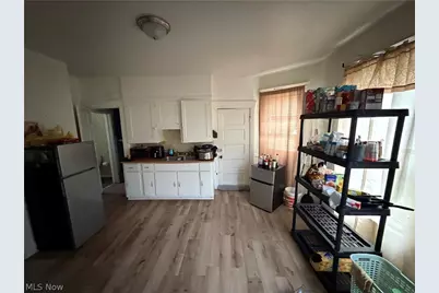 3317 W 50th Street, Loveland, OH 44102 - Photo 2