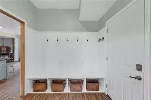 33932 Roberts Rd, Eastlake, OH 44095 - Photo 20