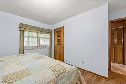 1611 Winterhaven Avenue, Ashtabula, OH 44004 - Photo 8