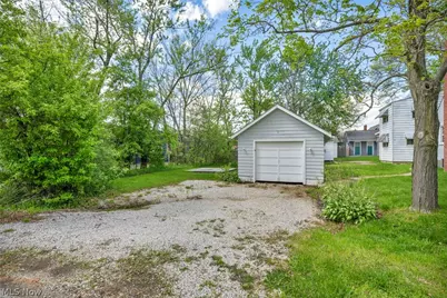 228 Sanford Street, Ravenna, OH 44266 - Photo 32