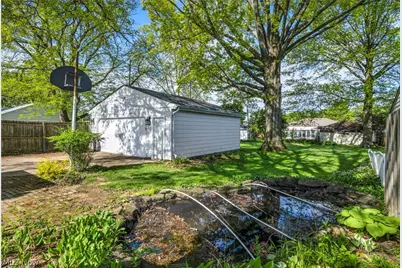 7198 Greenleaf Avenue, Parma, OH 44130 - Photo 44