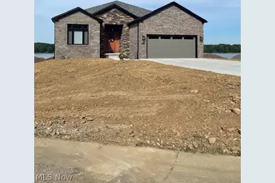 Pine Lake Cove, Columbiana, OH 44408 - Photo 2
