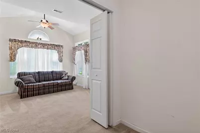 15 Hunters Woods Boulevard #B, Canfield, OH 44406 - Photo 28