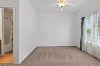 15 Hunters Woods Boulevard #B, Canfield, OH 44406 - Photo 36