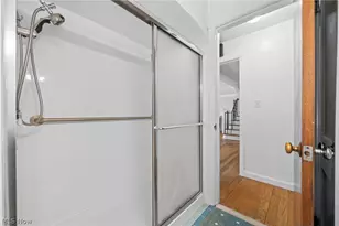 4350 Wooster Rd, Fairview Park, OH 44126 - Photo 22