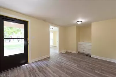 1263 Newton Street, Akron, OH 44305 - Photo 10