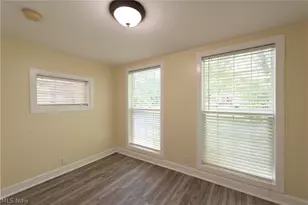 1263 Newton St, Akron, OH 44305 - Photo 6
