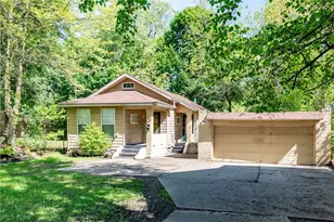 1263 Newton St, Akron, OH 44305 - Photo 1