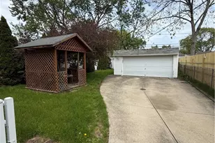 13912 Liberty Ave, Loveland, OH 44135 - Photo 6