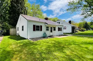 5854 Knollwood Dr, Ashtabula, OH 44004 - Photo 4