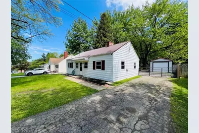 5854 Knollwood Drive, Ashtabula, OH 44004 - Photo 2