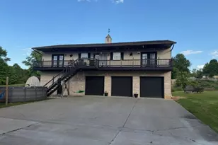 64 Viscose Rd, Parkersburg, WV 26101 - Photo 2