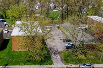 18911 Bella Drive, Loveland, OH 44119 - Photo 2