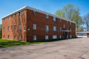 18911 Bella Dr, Loveland, OH 44119 - Photo 1