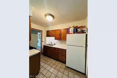 2135 Parkman Road NW, Warren, OH 44485 - Photo 6