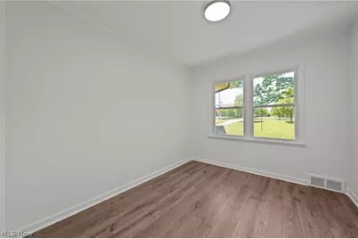 763 Som Center Road, Mayfield Village, OH 44143 - Photo 18