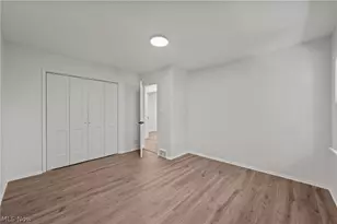 763 SOM Center Road, Mayfield Village, OH 44143 - Photo 24