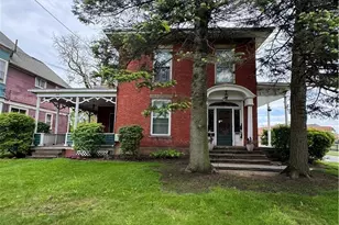 428 West Ave, Elyria, OH 44035 - Photo 2