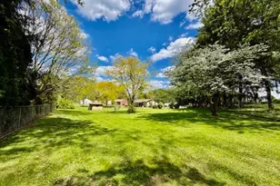 6867 Wren Ave NW, North Canton, OH 44720 - Photo 4
