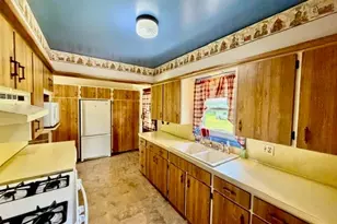 6867 Wren Ave NW, North Canton, OH 44720 - Photo 10