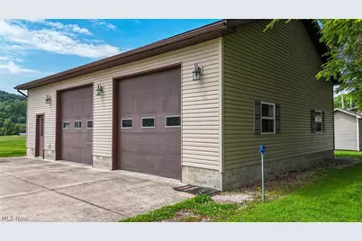 6 Gale Avenue, Newport, OH 45768 - Photo 1
