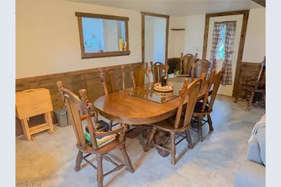 4715 New Road, Youngstown, OH 44515 - Photo 8