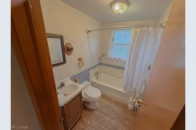 4715 New Road, Youngstown, OH 44515 - Photo 18