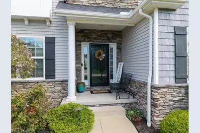 310 Edenmore Street, Wadsworth, OH 44281 - Photo 2