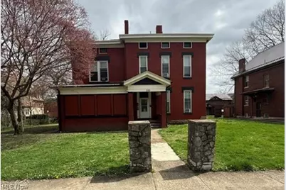 320 Woodlawn Avenue, Zanesville, OH 43701 - Photo 2