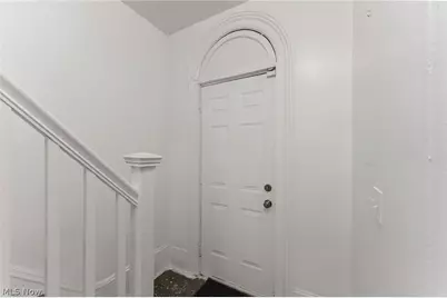 3238-3240 E 49th Street, Loveland, OH 44127 - Photo 8