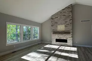 2791 Sylvan Rd, Geneva, OH 44041 - Photo 2