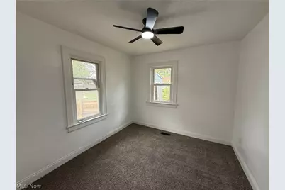778 Ravenswood Street, Akron, OH 44306 - Photo 16