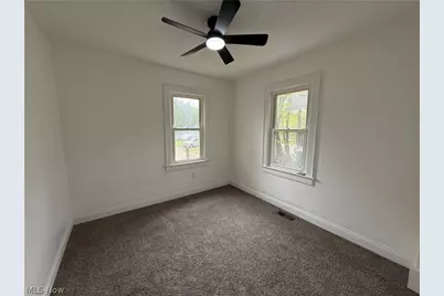 778 Ravenswood Street, Akron, OH 44306 - Photo 14