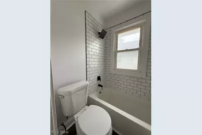 778 Ravenswood Street, Akron, OH 44306 - Photo 12