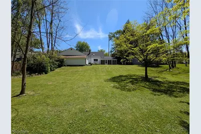 1106 Warren Road, Newton Falls, OH 44444 - Photo 4