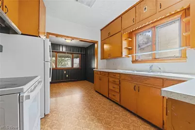 120 Ohio Street, Wooster, OH 44691 - Photo 4
