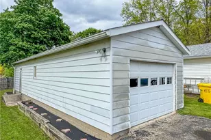 552 E 8th St, Salem, OH 44460 - Photo 38