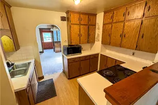 552 E 8th St, Salem, OH 44460 - Photo 14