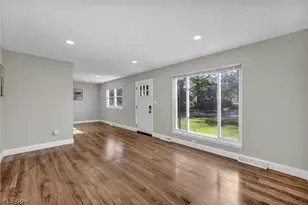 1074 E 168th St, Loveland, OH 44110 - Photo 6