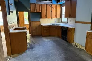 1111 Hillary Square, Steubenville, OH 43952 - Photo 6