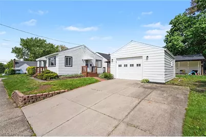2697 8th Street, Cuyahoga Falls, OH 44221 - Photo 30