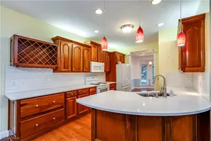 2222 Burberry St NW, North Canton, OH 44720 - Photo 14